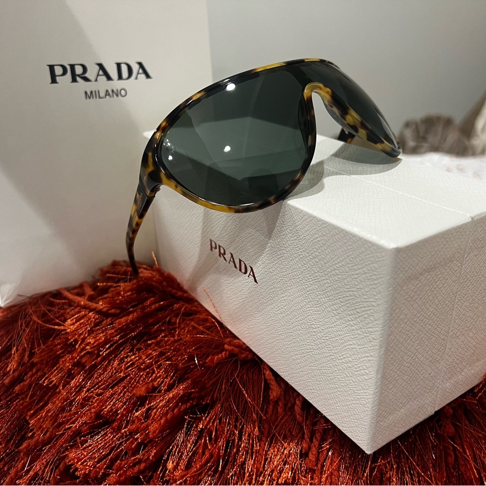 Prada Sunglasses Frames Tartarug (lenses verdeCR) - Picture 6 of 11